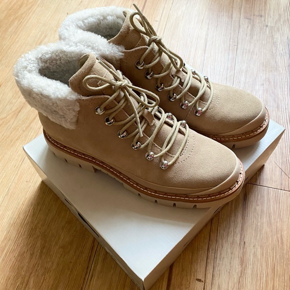 NEW Marc Fisher Cade Shearling Lace Up Combat Bootie in Light Natural 8 - Picture 2 of 11